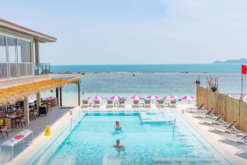 LOVE beach club Koh Samui LOVE beach club Koh Samui