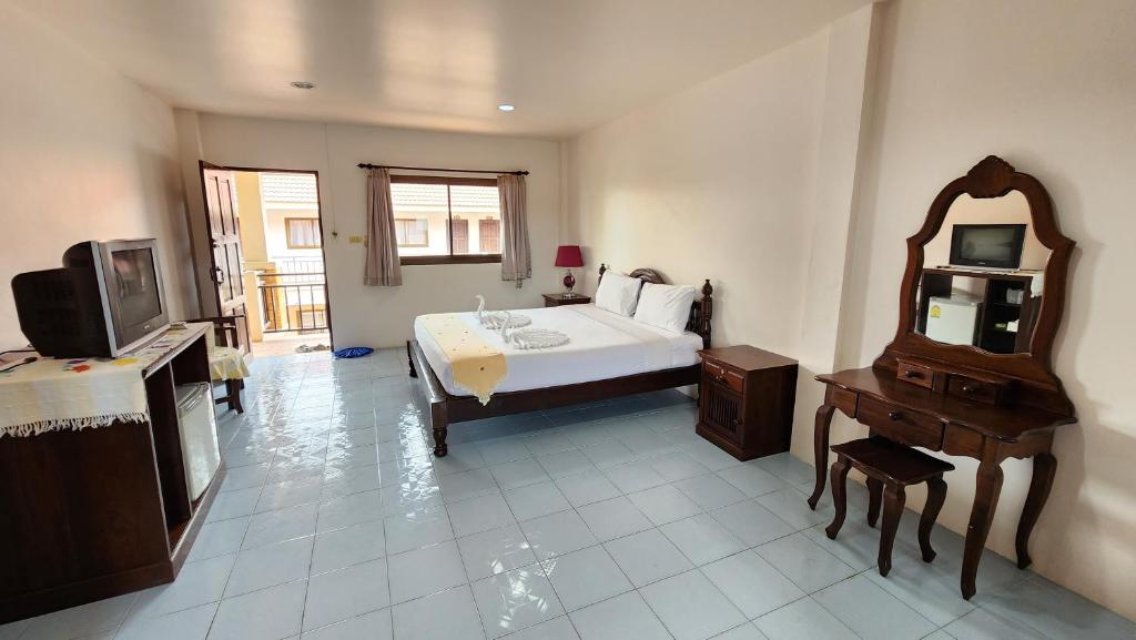 Panupong Hotel