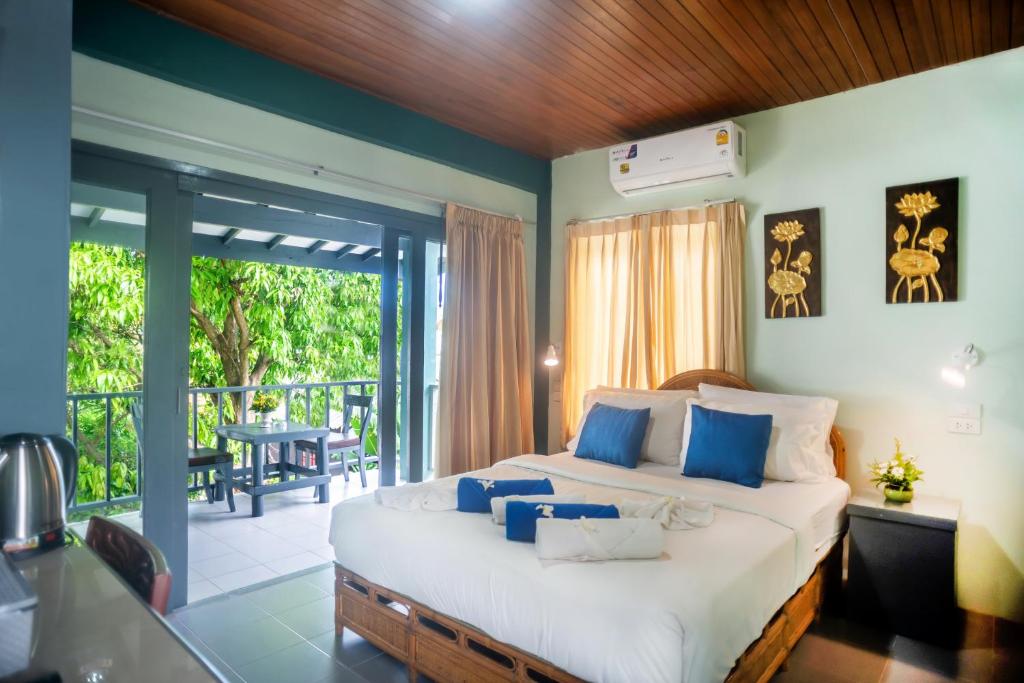 The Florist Resort The Florist Resort