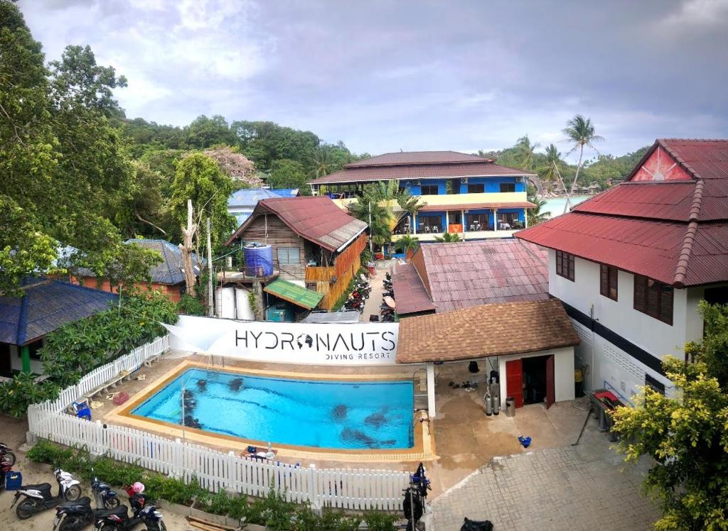 Hydronauts Diving Resort - Koh Tao Hydronauts Diving Resort - Koh Tao