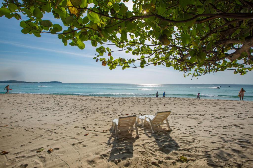 Long Beach Lodge, Chaweng Beach, Koh Samui Long Beach Lodge, Chaweng Beach, Koh Samui