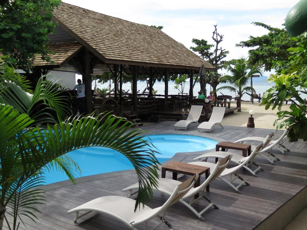 V-View Beach Resort V-View Beach Resort