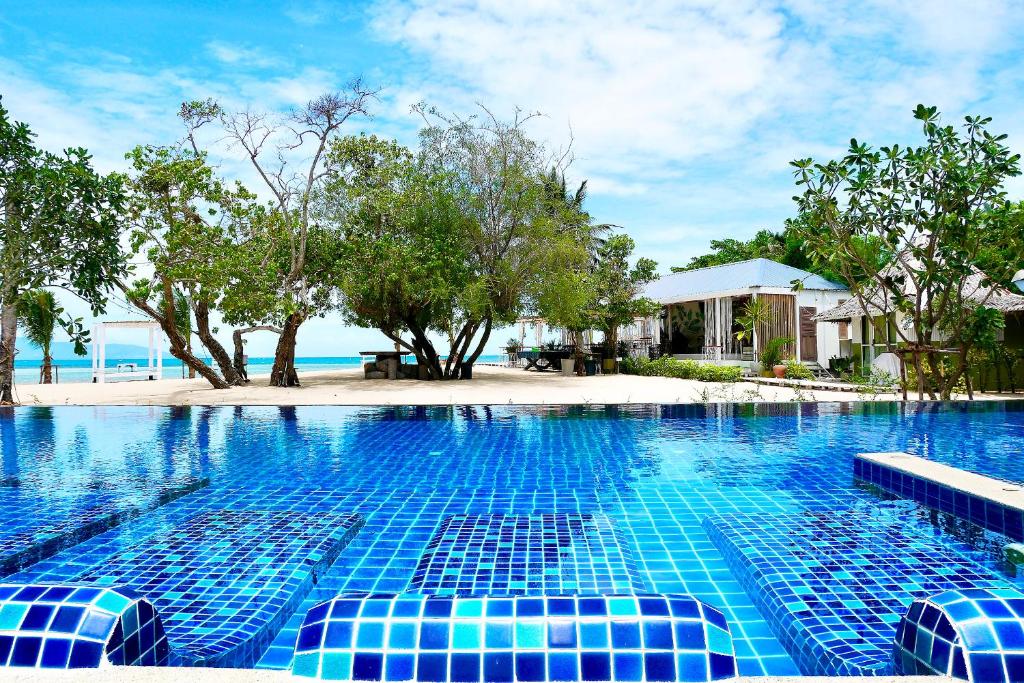 Sabaii Bay Resort Sabaii Bay Resort