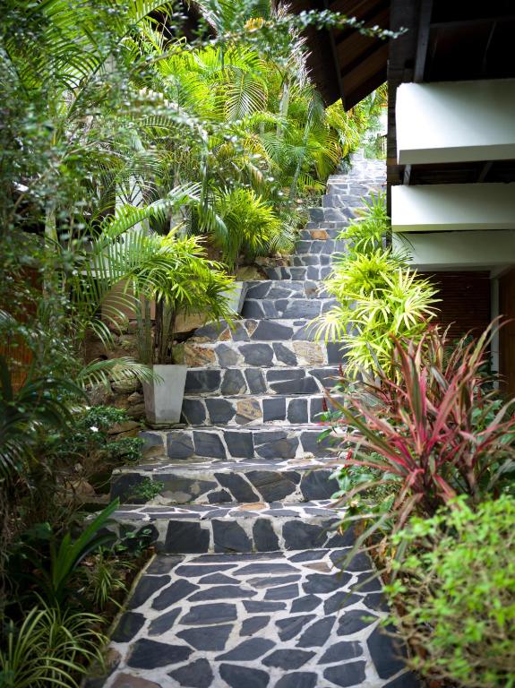 Beyond The Blue Horizon Boutique Bungalows