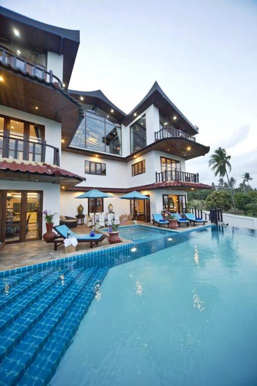 Paradise Island Estate Paradise Island Estate