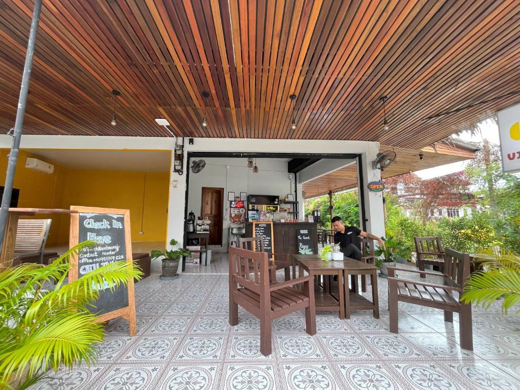 Vibes Samui Hostel and Cafe' Vibes Samui Hostel and Cafe'