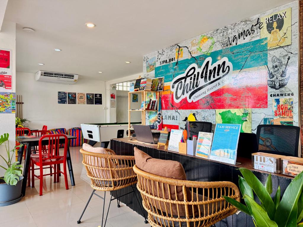 Chill Inn Chaweng Hostel and Cafe