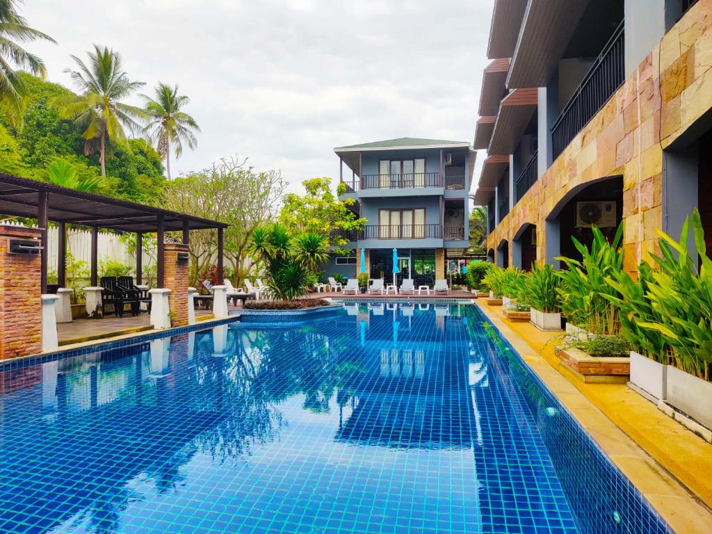 V-Condominium V-Condominium
