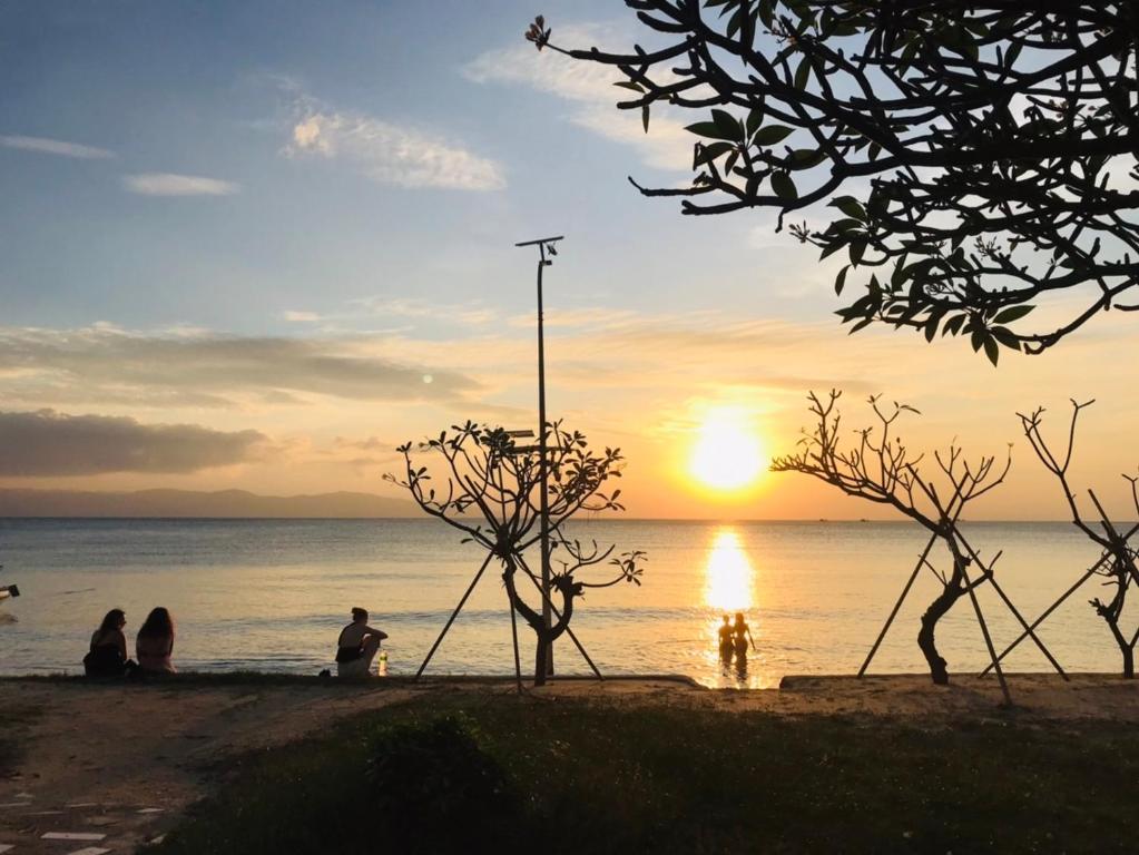 Charung by The Sea