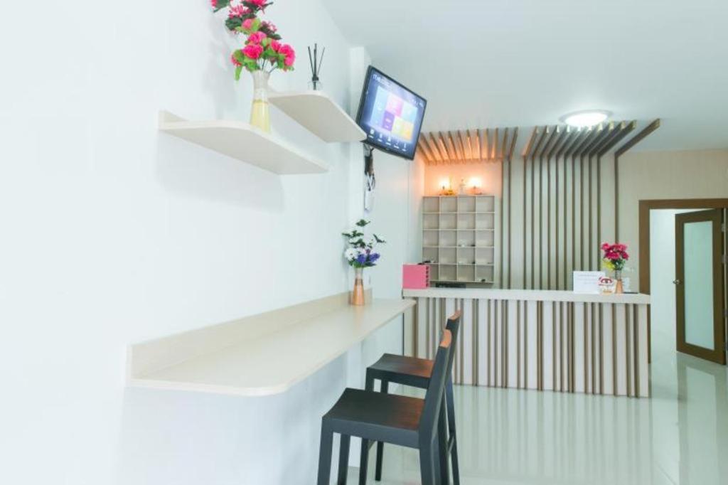 Cheaper Room Cheaper Room