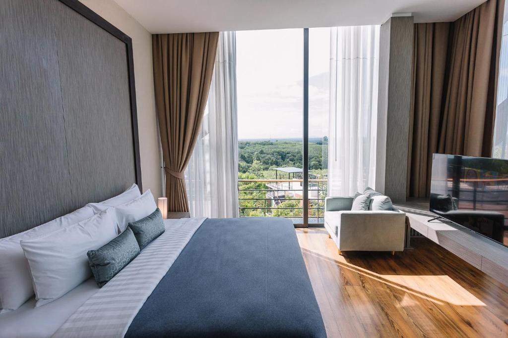 Sky View Luxury Pool Villa - SHA