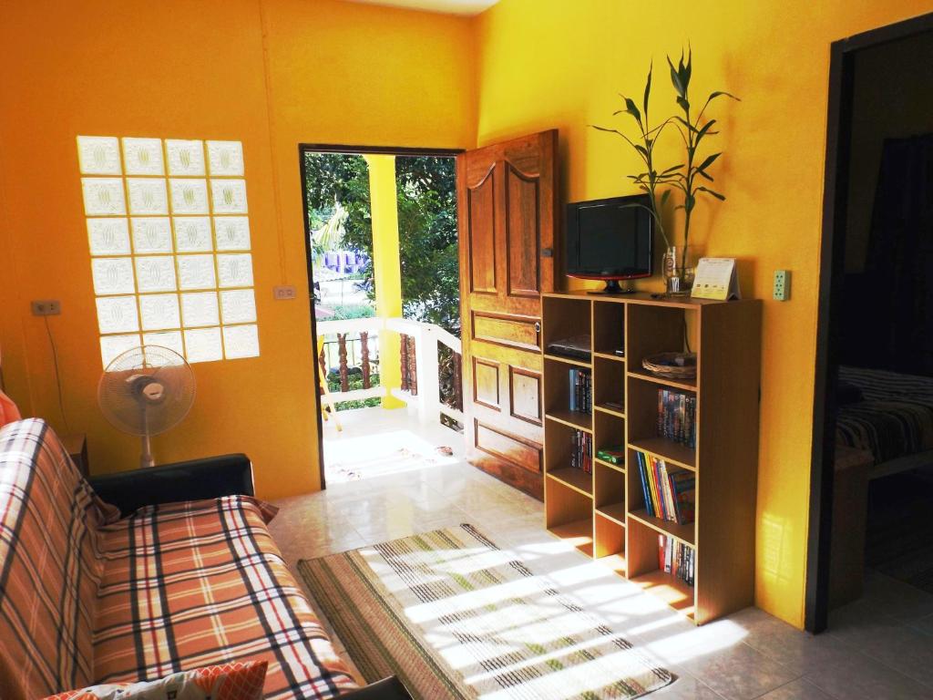 Mango House Mango House