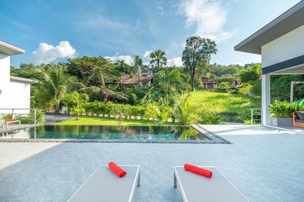 Bai Saho Villa 4br - Private Pool & Walk To Beach Bai Saho Villa 4br - Private Pool & Walk To Beach