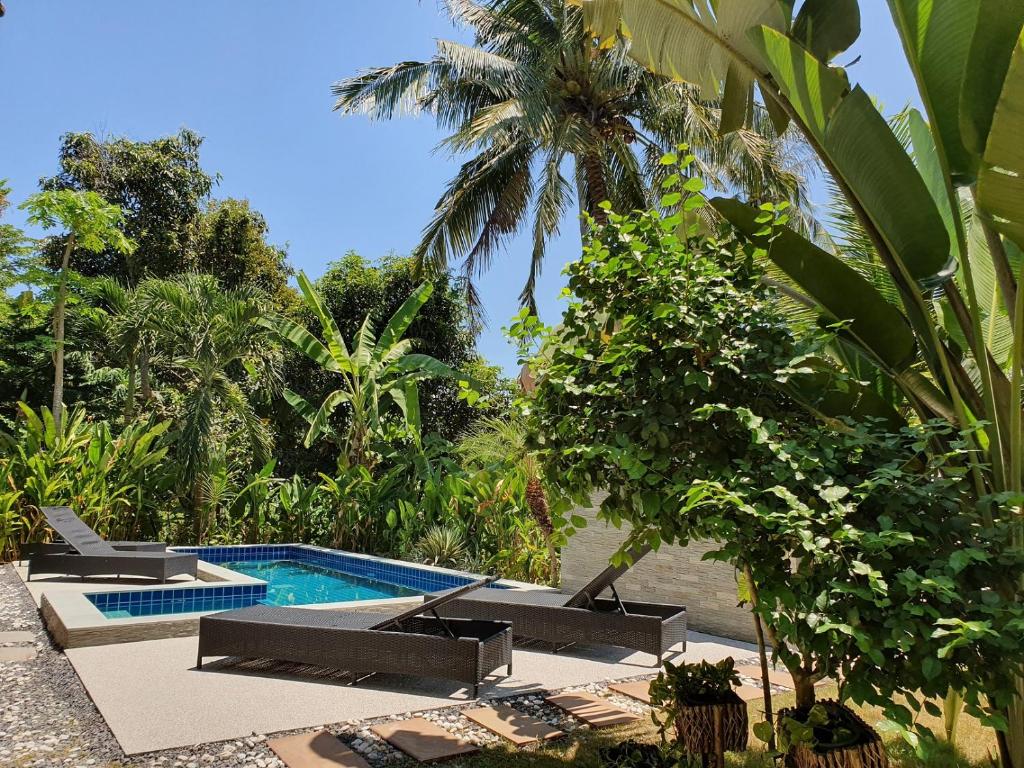 Twin Villas Apartment with Swimming Pool for 2 houses Twin Villas Apartment with Swimming Pool for 2 houses