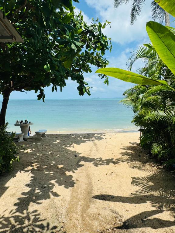 Beachfront Villa with Sunset Beachfront Villa with Sunset