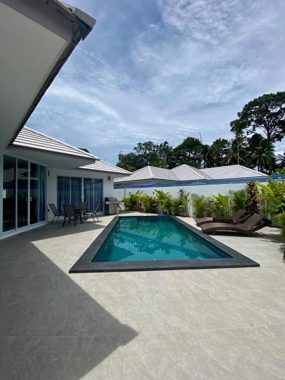 2 Bedroom Paradise Island Villa