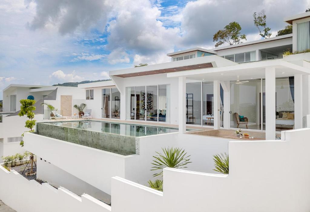 Villa Claire - Seaview Private Villa