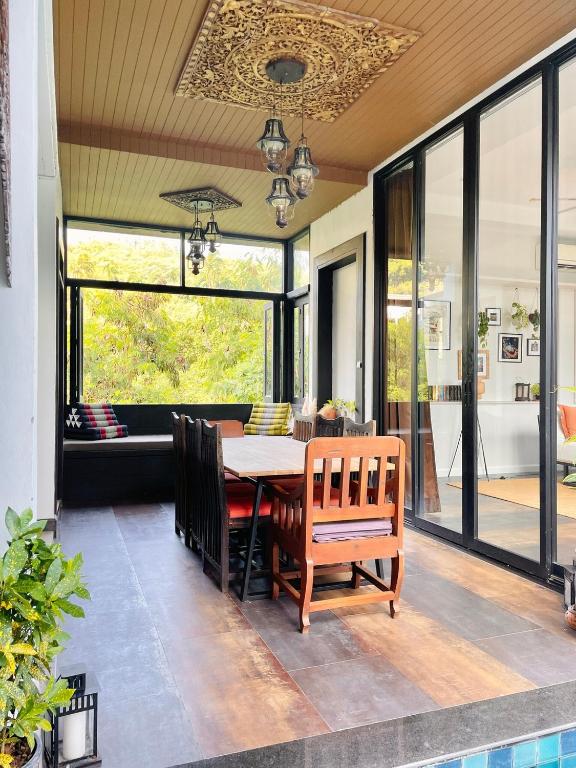 Villa Mae - Gorgeous Thai Home with Amazing Pool Villa Mae - Gorgeous Thai Home with Amazing Pool