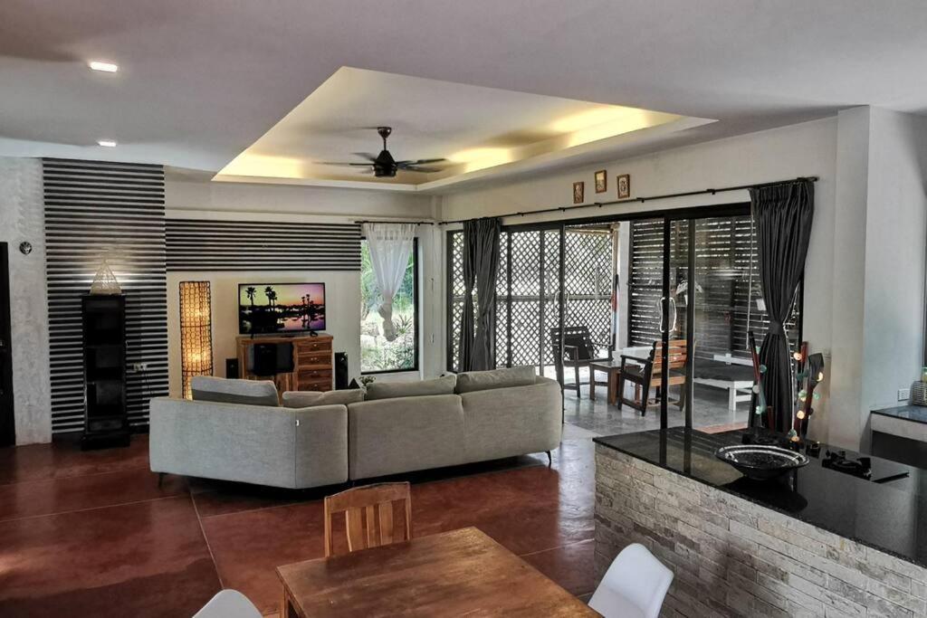 Villa Voktum, 3BR, big space, nature, relax Villa Voktum, 3BR, big space, nature, relax