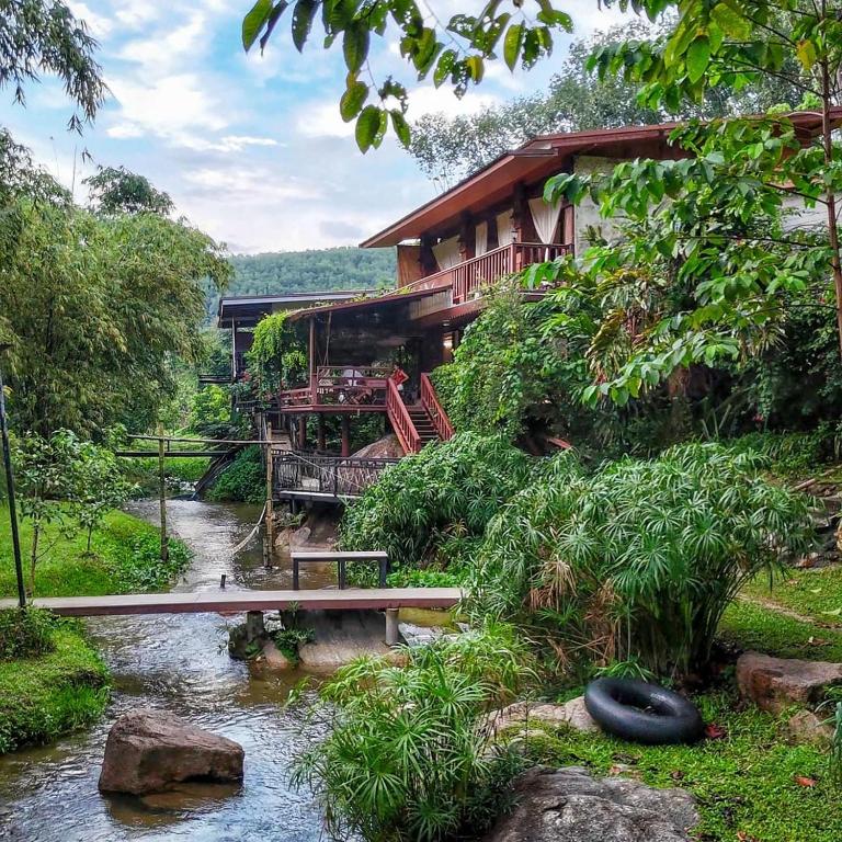 ห้องลานเคียงดาว บ้านสวนสราญชล ห้องลานเคียงดาว บ้านสวนสราญชล