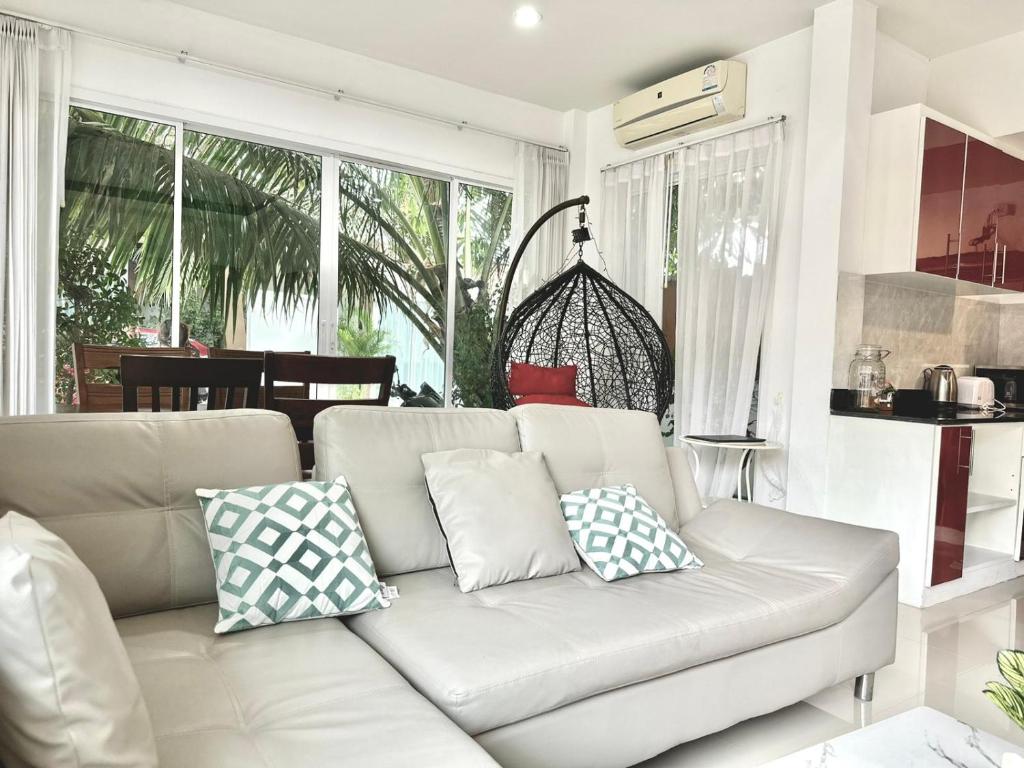 Private Swimming Pool Villa Private Swimming Pool Villa