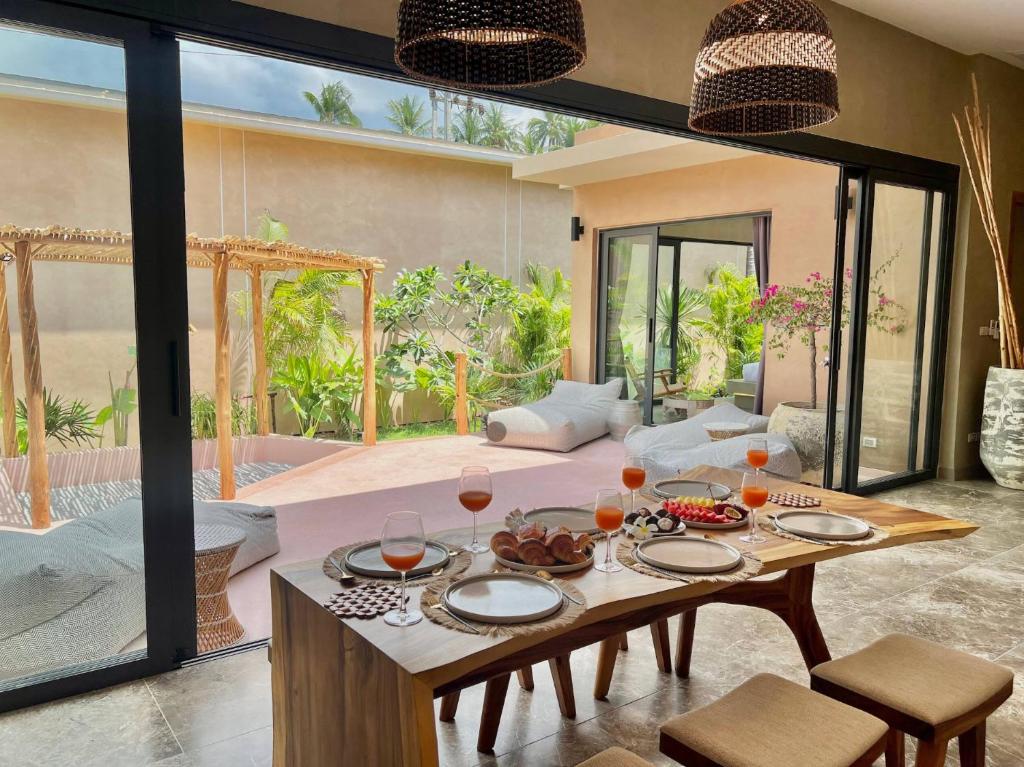 Villa Terracotta 2 - 3 Bedrooms - Lamai Coconut Grove Villa Terracotta 2 - 3 Bedrooms - Lamai Coconut Grove