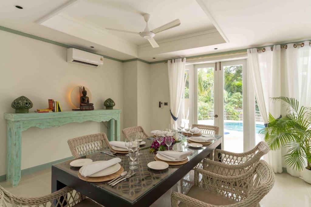 4 Bed Pool Villa Steps from the Beach - KBR34 4 Bed Pool Villa Steps from the Beach - KBR34