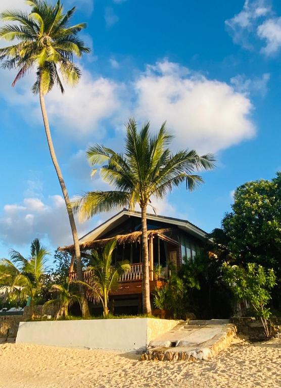 Beach Front Villa - Mandala Beach House