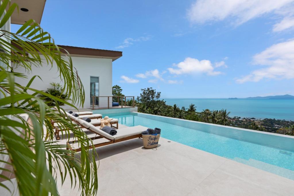 Breathtaking Seaview Villa with Pool