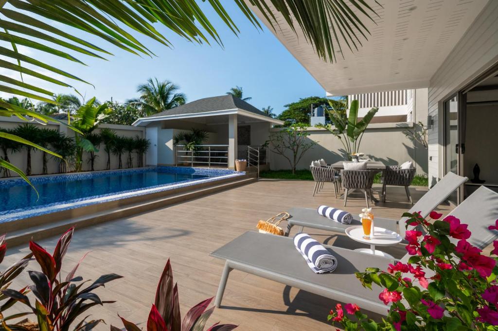 Deluxe villa Daiquiri with a beach club and concierge service Deluxe villa Daiquiri with a beach club and concierge service