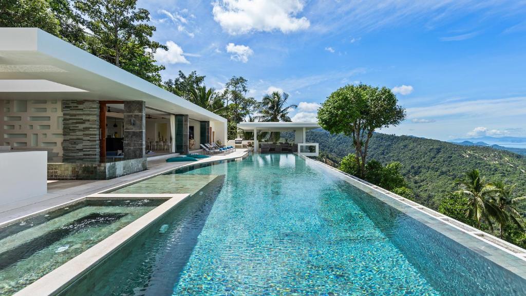 Lime Samui 10: Perfect for Families and Events Lime Samui 10: Perfect for Families and Events