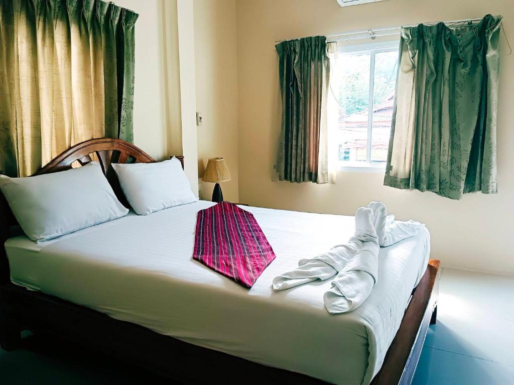 Khao-Sok Bed and Breakfast Khao-Sok Bed and Breakfast